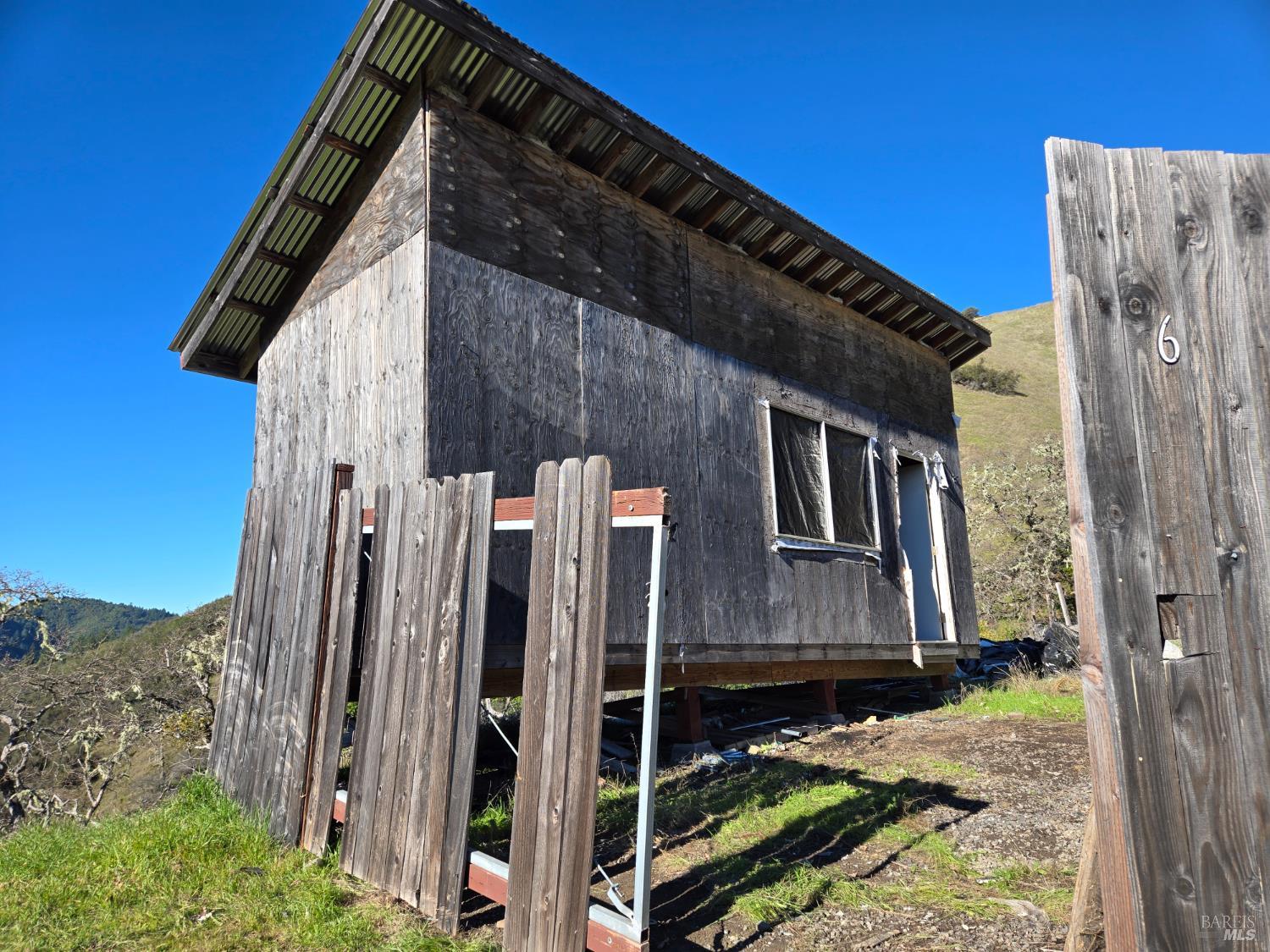 Detail Gallery Image 7 of 25 For 16191 Ridgeview Rd, Willits,  CA 95490 - – Beds | – Baths