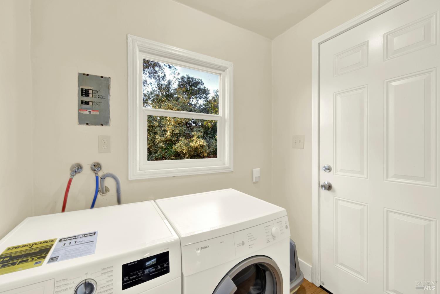 Detail Gallery Image 25 of 48 For 91 14th St, Vallejo,  CA 94590 - 2 Beds | 1 Baths