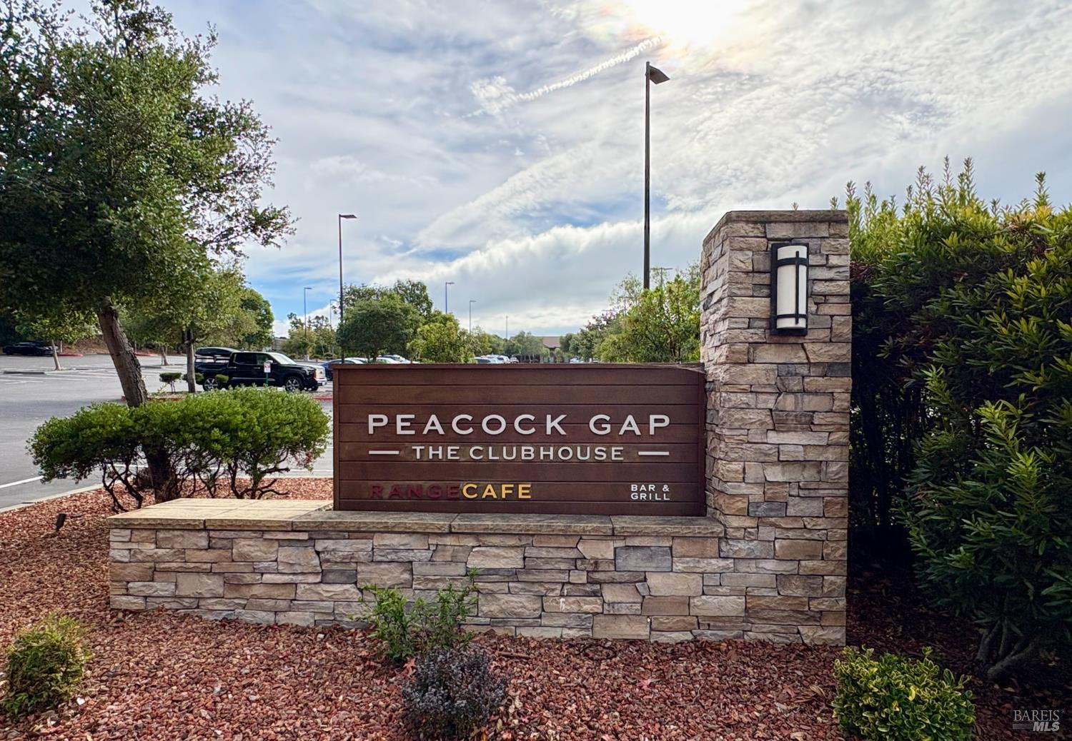 Detail Gallery Image 50 of 51 For 235 Knollwood Dr, San Rafael,  CA 94901 - 3 Beds | 2/1 Baths