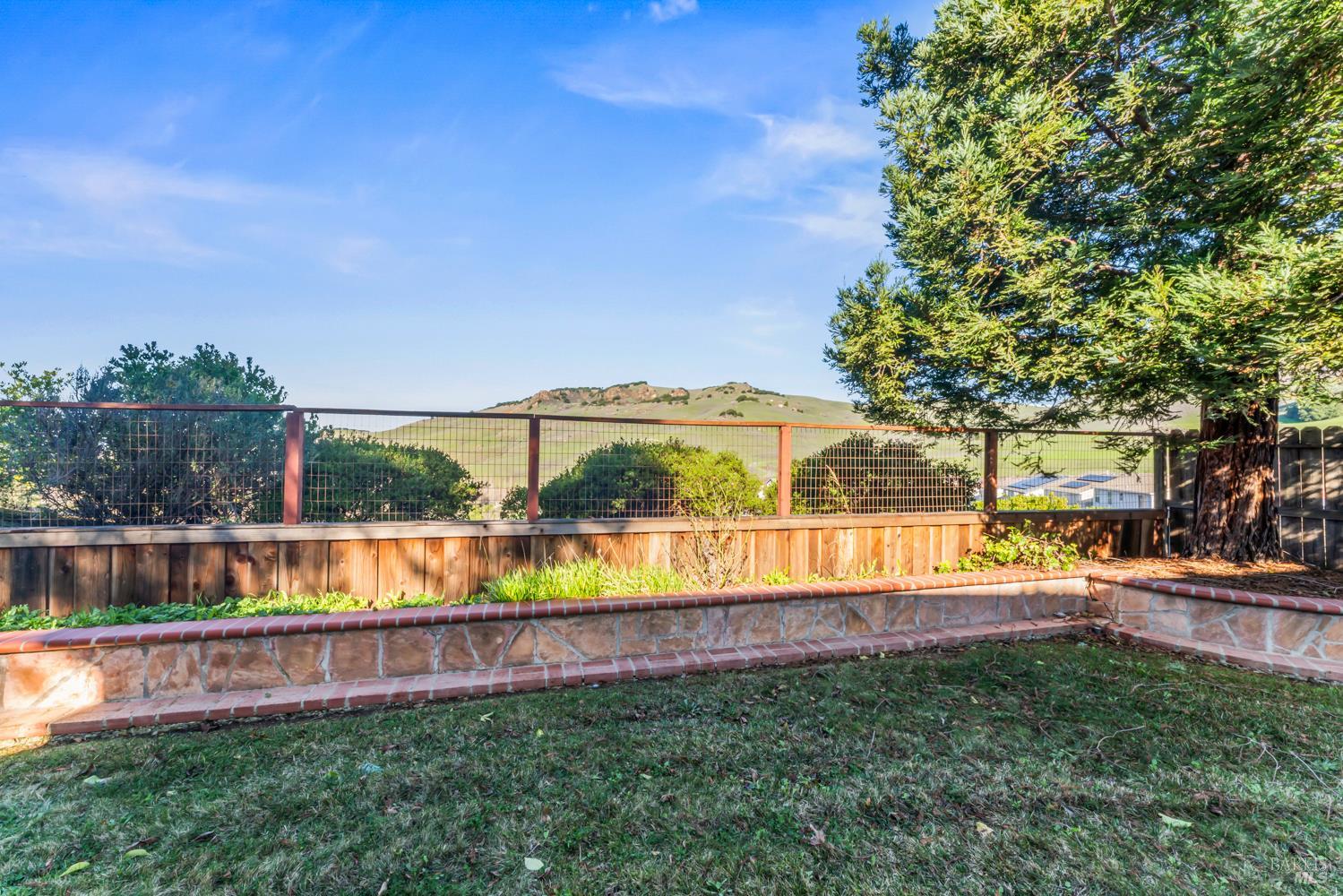 Detail Gallery Image 46 of 49 For 4134 Penny Ln, Vallejo,  CA 94591 - 3 Beds | 2/1 Baths