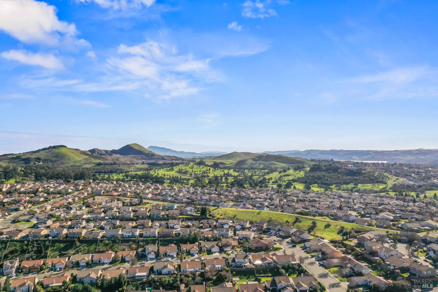 Detail Gallery Image 7 of 49 For 4134 Penny Ln, Vallejo,  CA 94591 - 3 Beds | 2/1 Baths