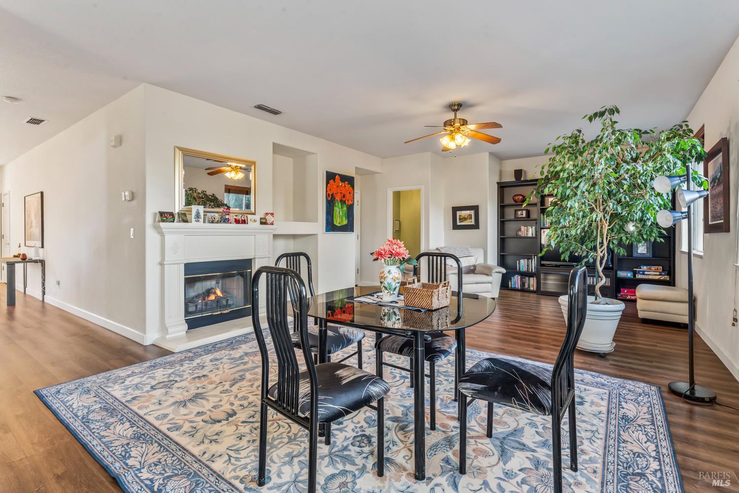 Detail Gallery Image 17 of 49 For 4134 Penny Ln, Vallejo,  CA 94591 - 3 Beds | 2/1 Baths