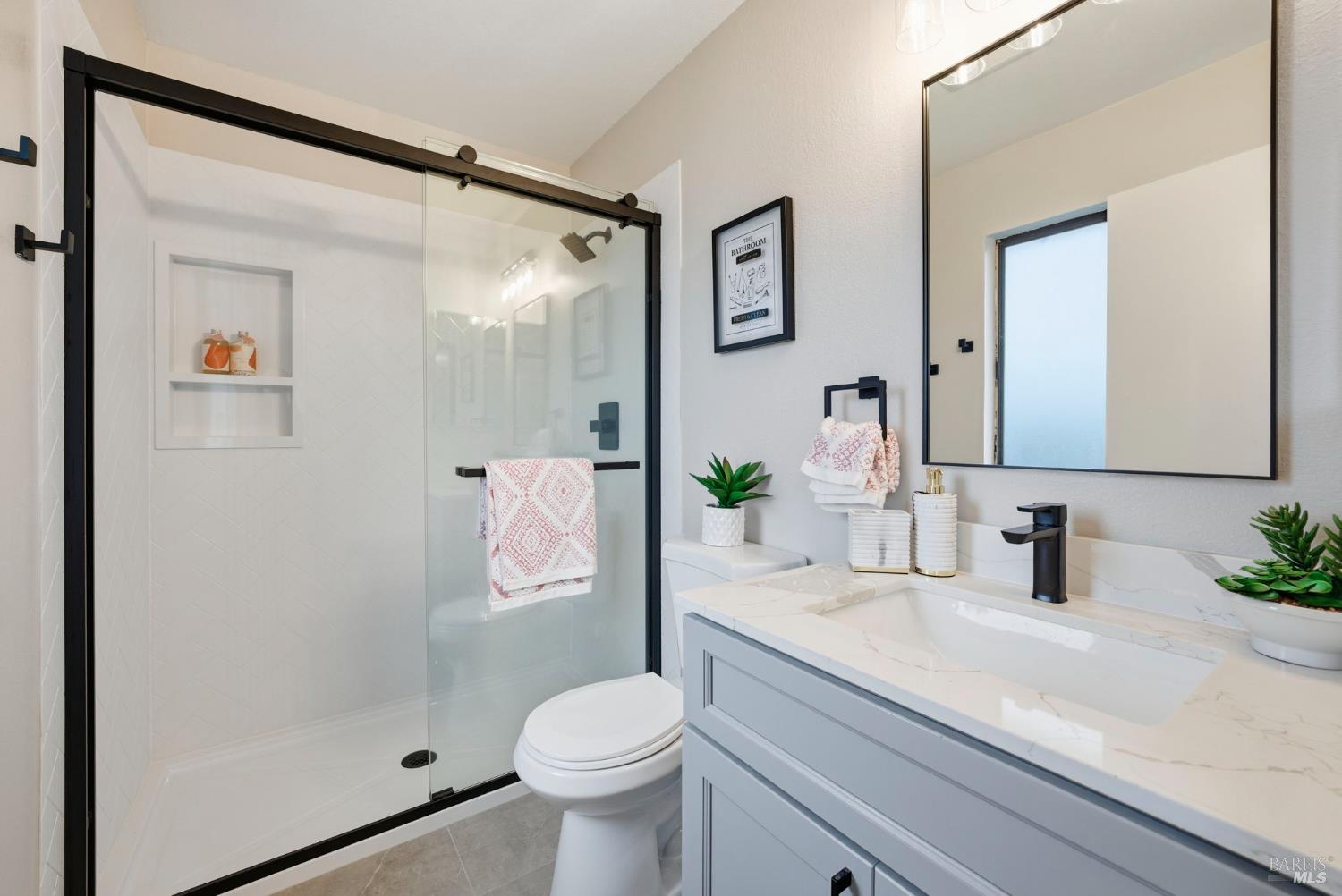 Detail Gallery Image 53 of 89 For 1129 Scott St, Fairfield,  CA 94533 - 4 Beds | 2/1 Baths