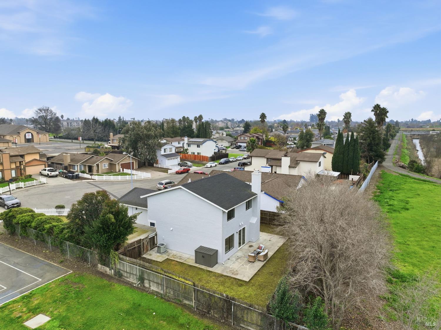 Detail Gallery Image 70 of 89 For 1129 Scott St, Fairfield,  CA 94533 - 4 Beds | 2/1 Baths