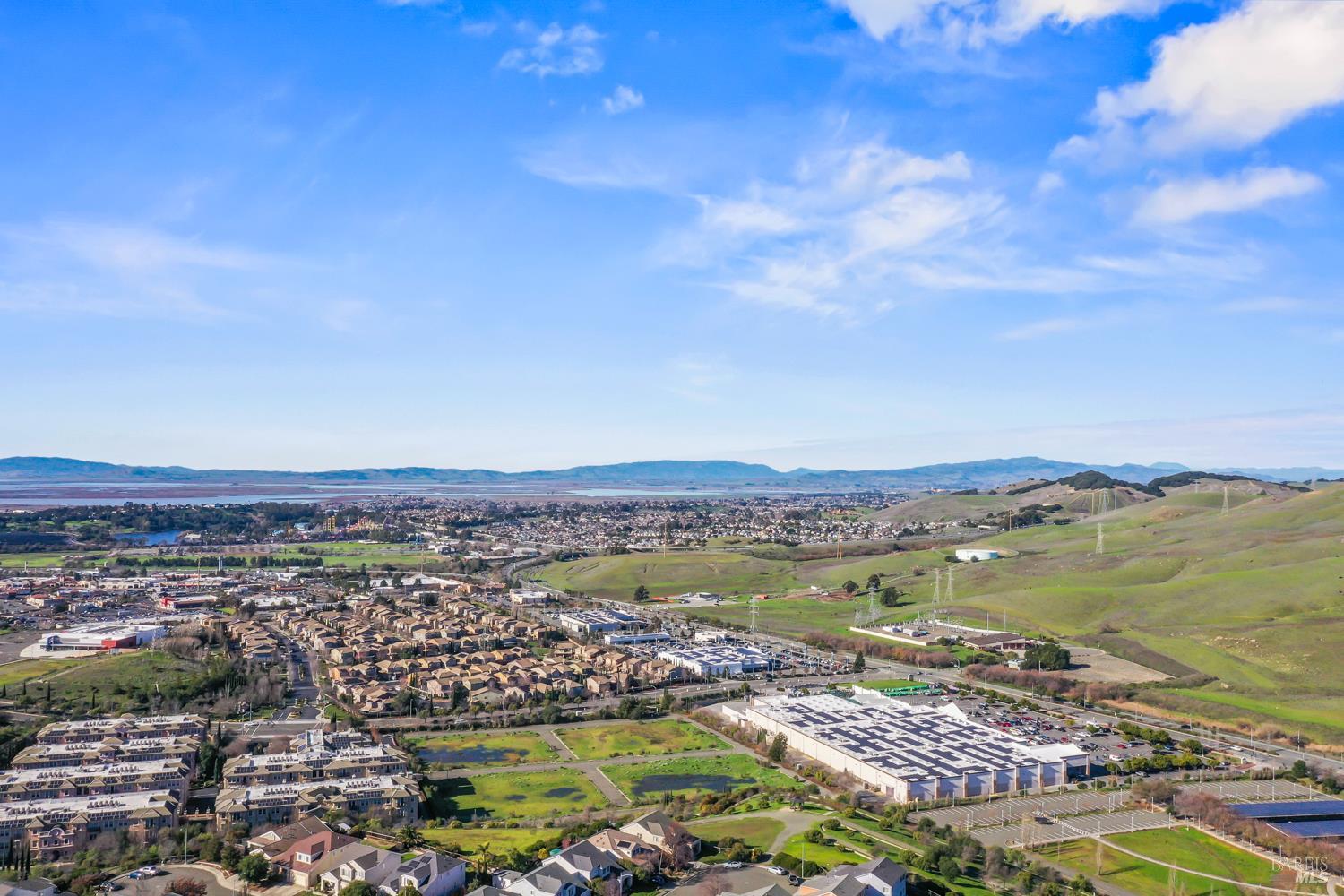 Detail Gallery Image 5 of 49 For 4134 Penny Ln, Vallejo,  CA 94591 - 3 Beds | 2/1 Baths