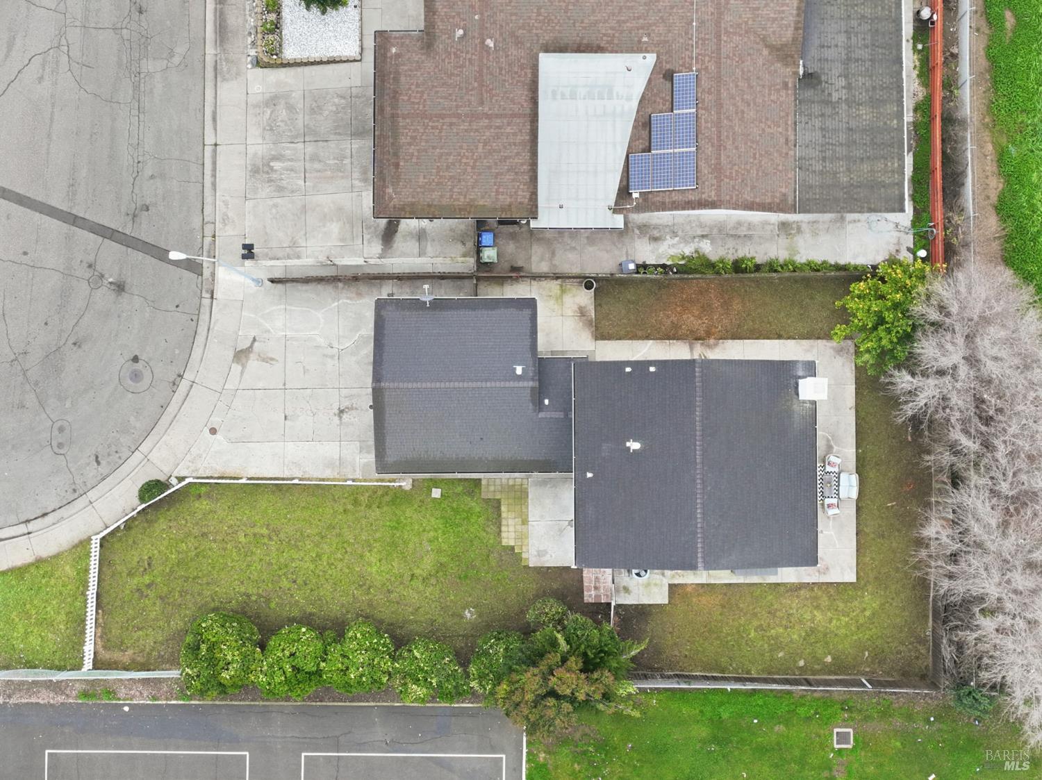 Detail Gallery Image 77 of 89 For 1129 Scott St, Fairfield,  CA 94533 - 4 Beds | 2/1 Baths