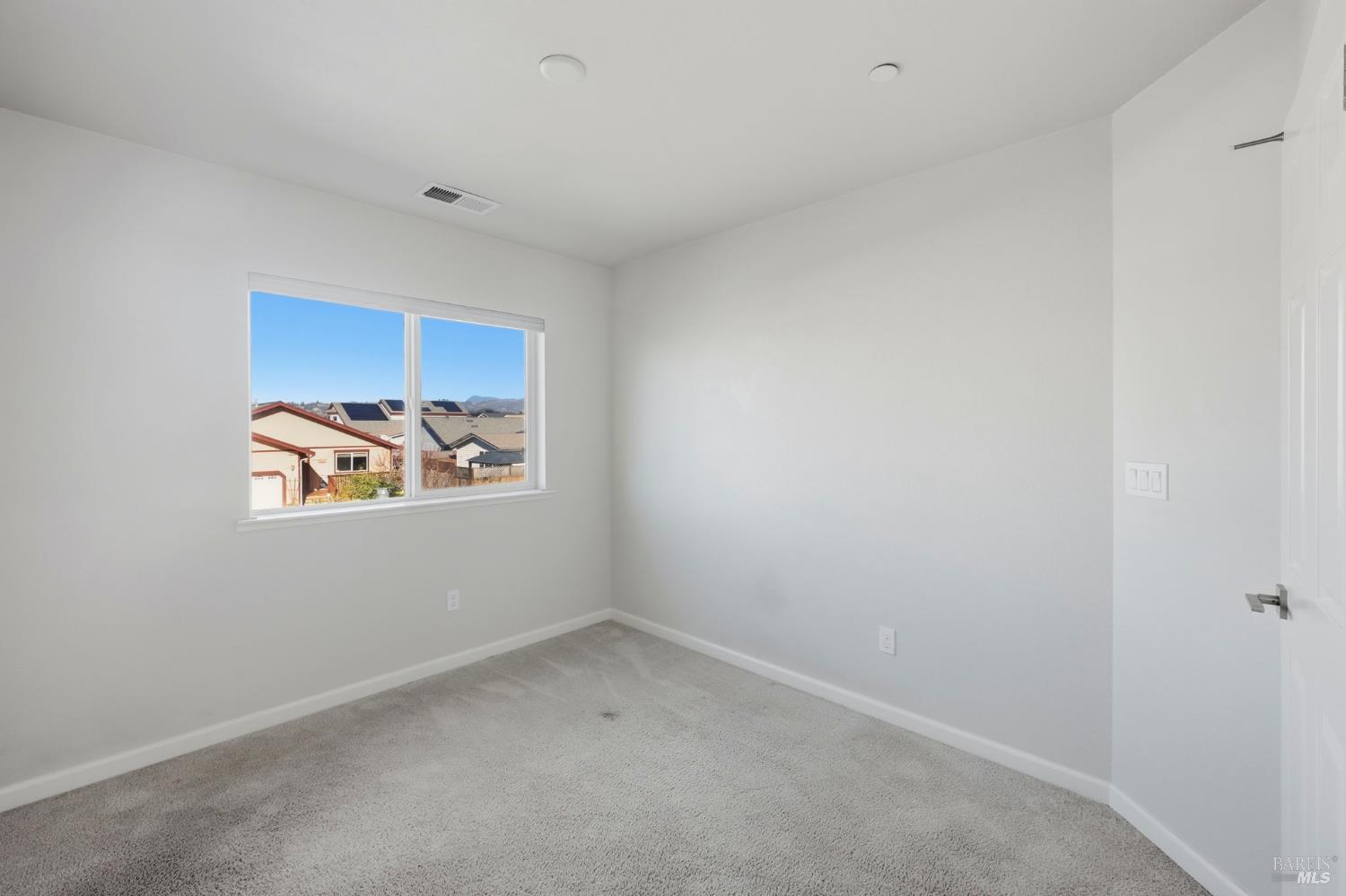 Detail Gallery Image 31 of 52 For 3505 Barnes Rd, Santa Rosa,  CA 95403 - 3 Beds | 2/1 Baths