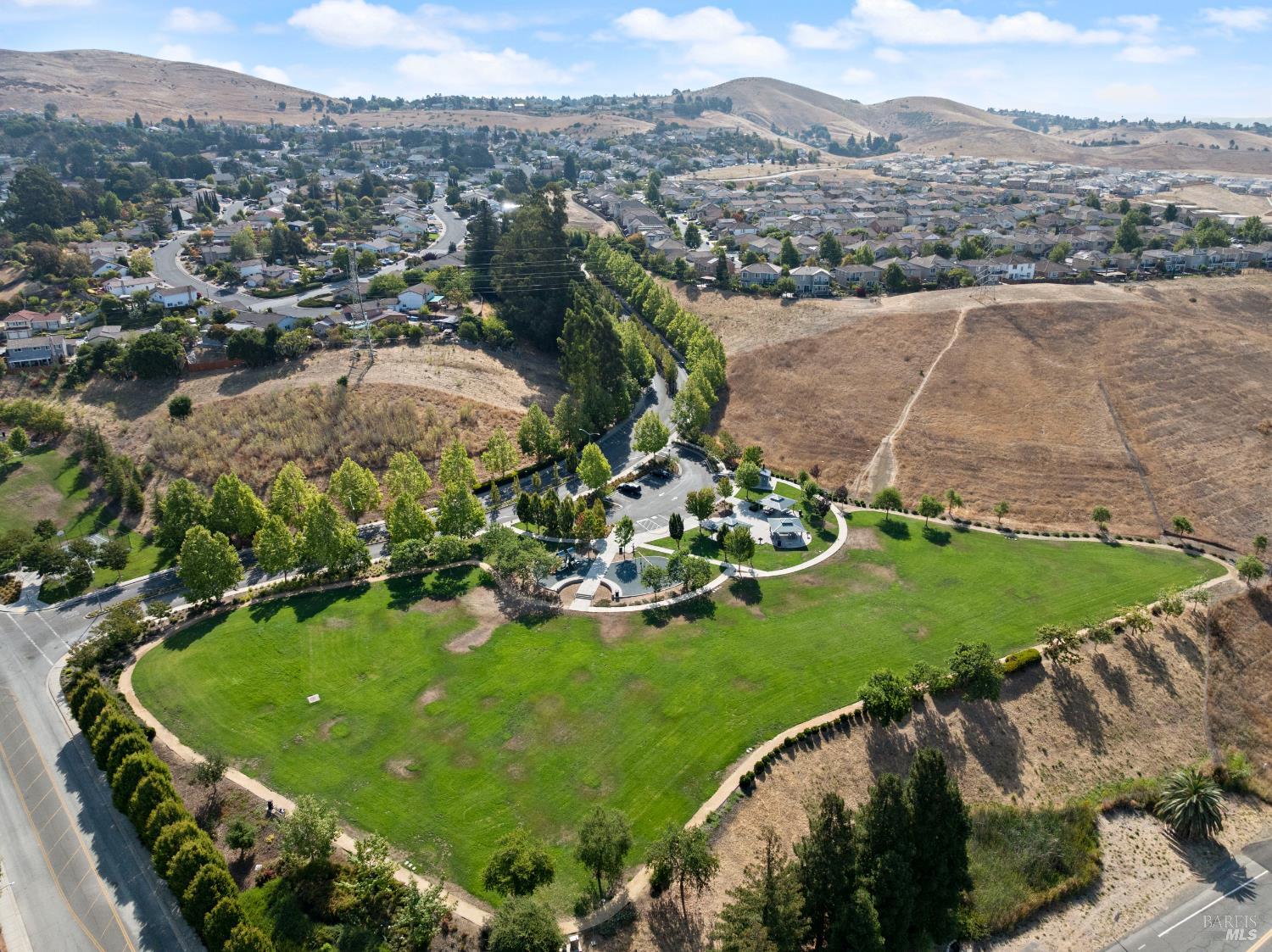 Detail Gallery Image 43 of 44 For 107 Lexington Dr, Vallejo,  CA 94591 - 3 Beds | 2/1 Baths