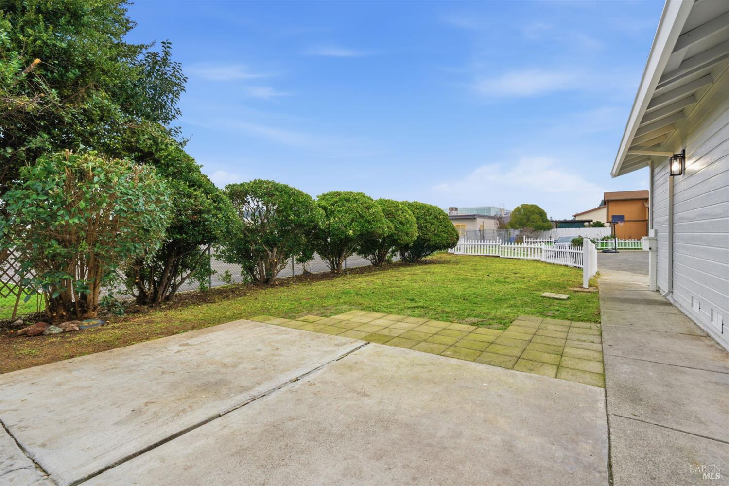 Detail Gallery Image 86 of 89 For 1129 Scott St, Fairfield,  CA 94533 - 4 Beds | 2/1 Baths