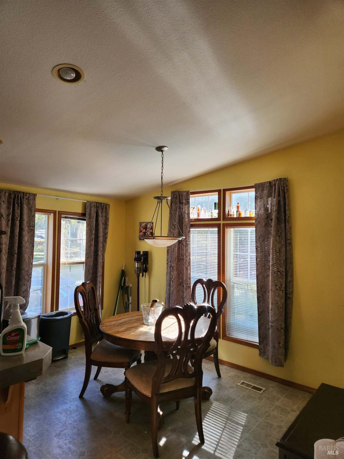 Detail Gallery Image 14 of 36 For 19401 Walker Rd 30, Willits,  CA 95490 - 3 Beds | 2 Baths