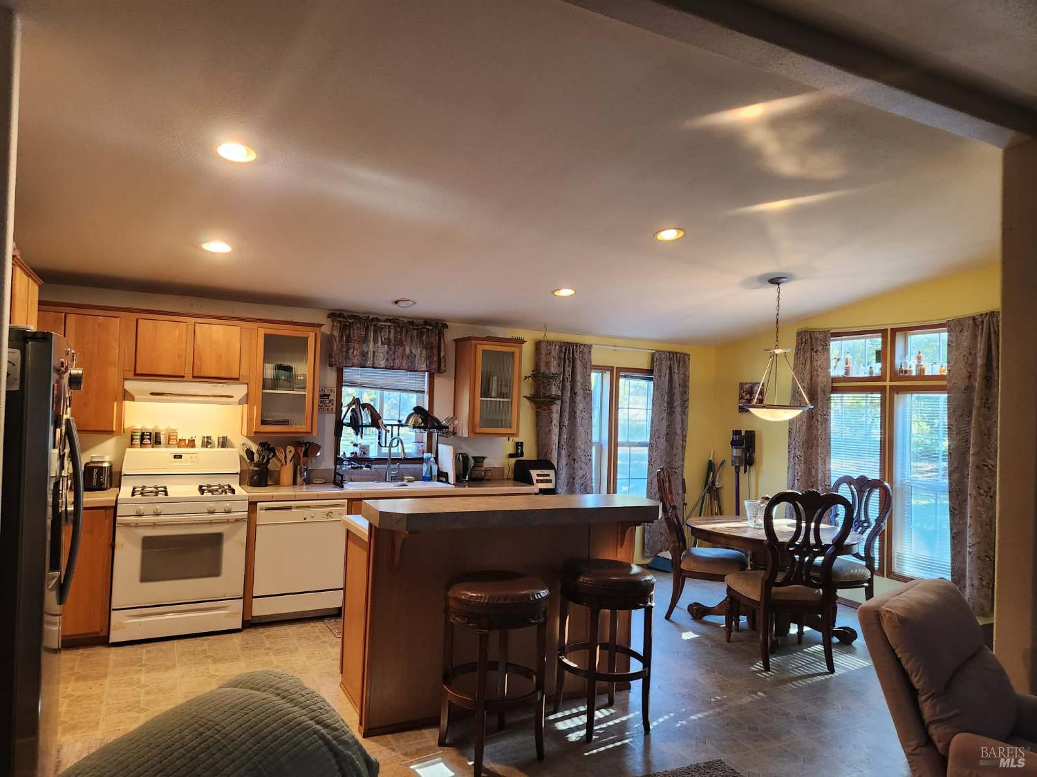 Detail Gallery Image 15 of 36 For 19401 Walker Rd 30, Willits,  CA 95490 - 3 Beds | 2 Baths