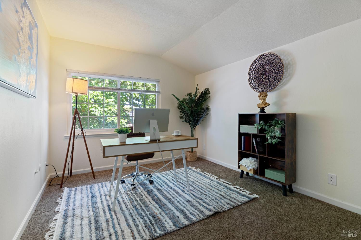 Detail Gallery Image 21 of 44 For 107 Lexington Dr, Vallejo,  CA 94591 - 3 Beds | 2/1 Baths