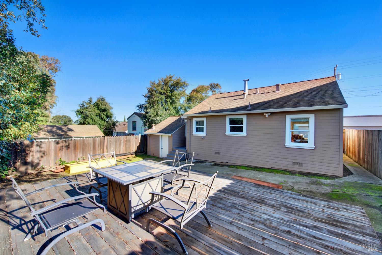 Detail Gallery Image 40 of 48 For 91 14th St, Vallejo,  CA 94590 - 2 Beds | 1 Baths