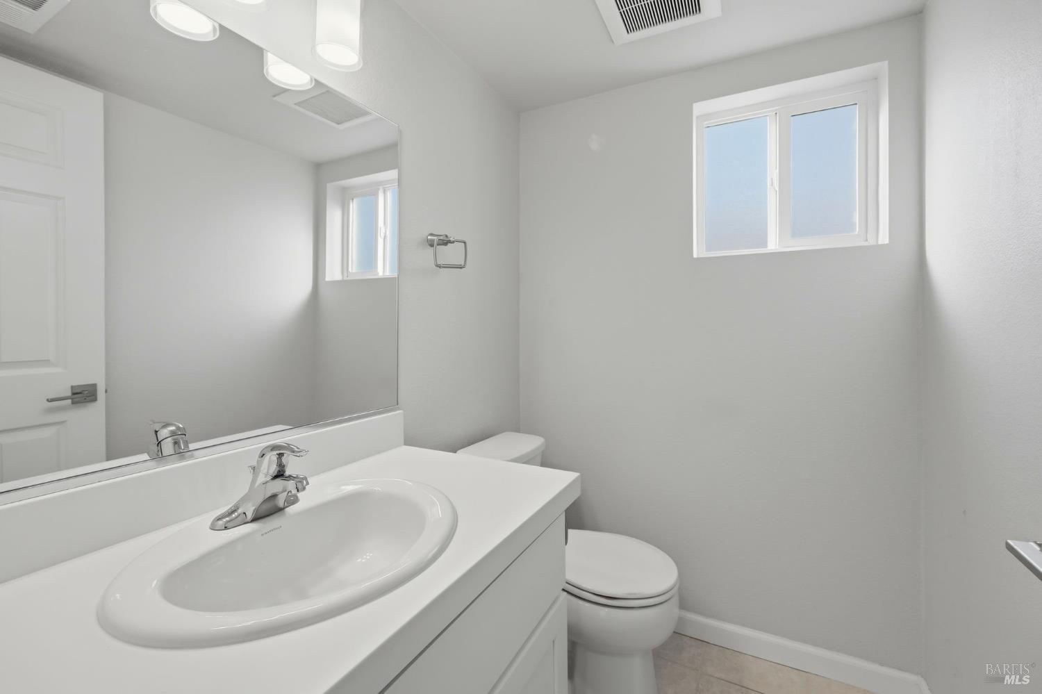 Detail Gallery Image 40 of 52 For 3505 Barnes Rd, Santa Rosa,  CA 95403 - 3 Beds | 2/1 Baths