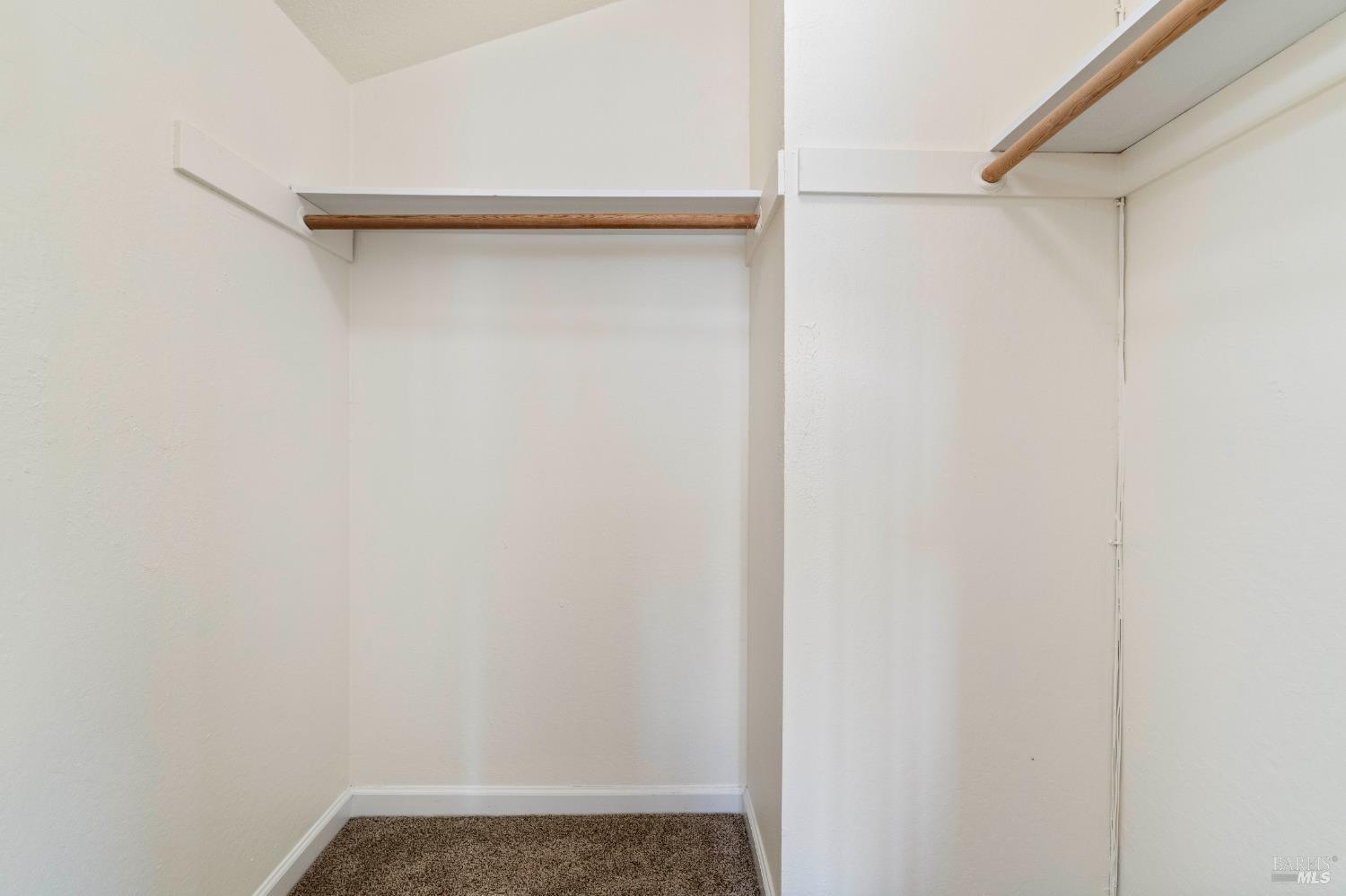 Detail Gallery Image 30 of 44 For 107 Lexington Dr, Vallejo,  CA 94591 - 3 Beds | 2/1 Baths