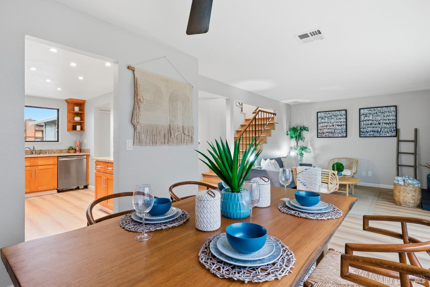 Detail Gallery Image 26 of 89 For 1129 Scott St, Fairfield,  CA 94533 - 4 Beds | 2/1 Baths