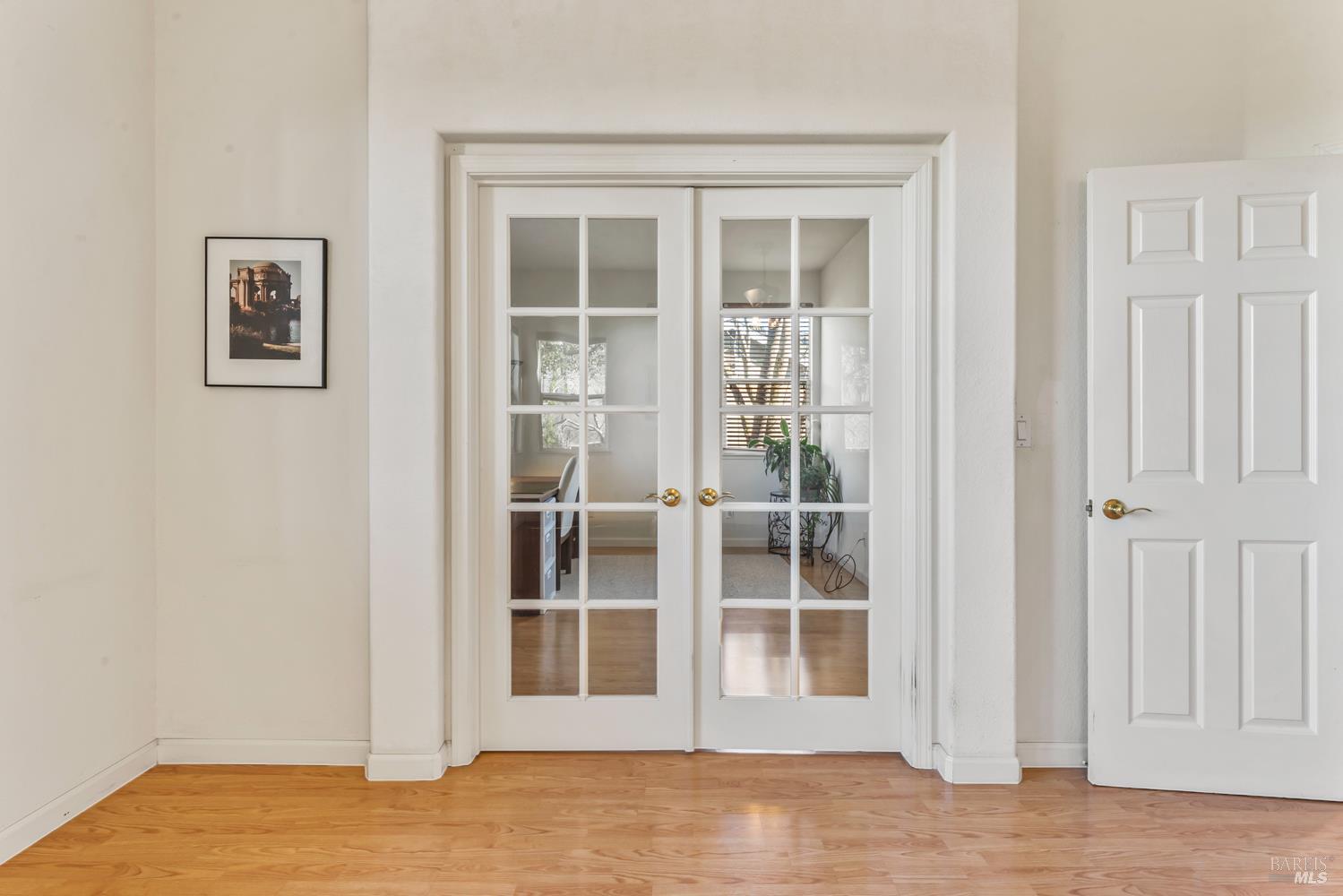 Detail Gallery Image 27 of 49 For 4134 Penny Ln, Vallejo,  CA 94591 - 3 Beds | 2/1 Baths