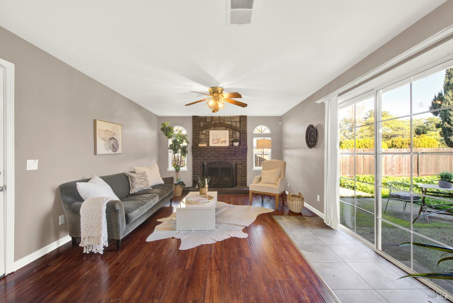 Detail Gallery Image 28 of 54 For 1858 Barbour Dr, Fairfield,  CA 94534 - 3 Beds | 2 Baths