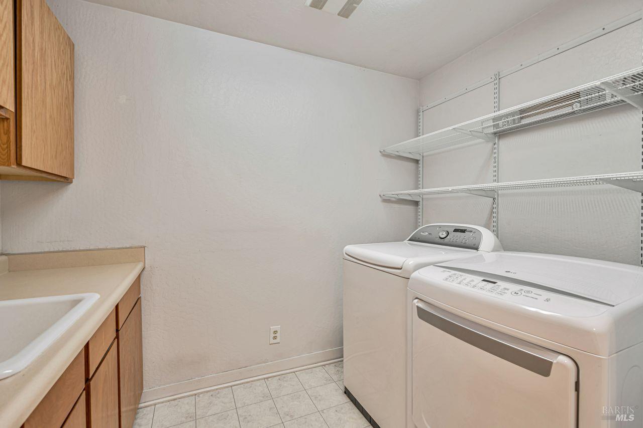 Detail Gallery Image 20 of 27 For 105 Bayview St, San Rafael,  CA 94901 - 3 Beds | 2 Baths