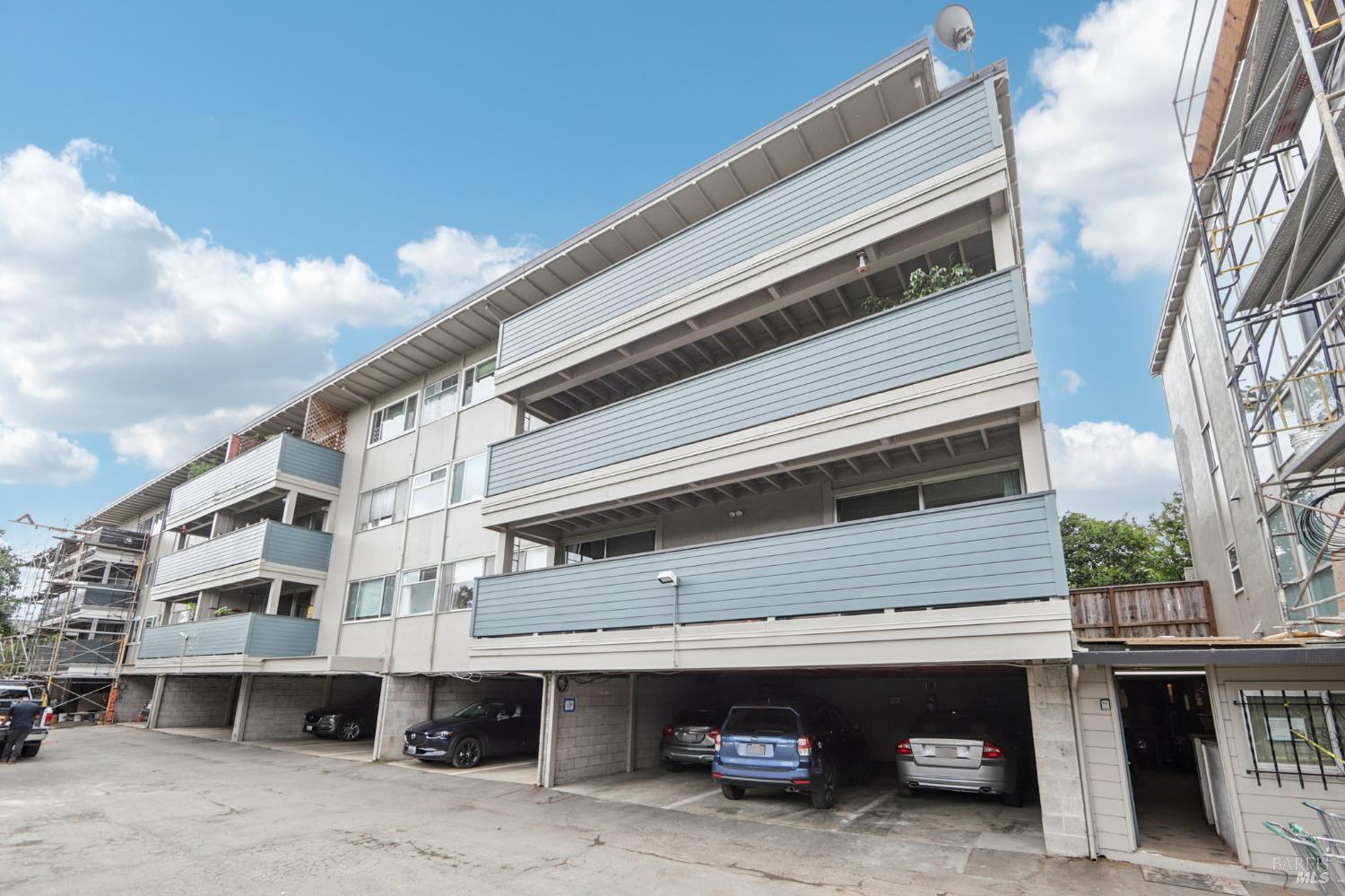 Detail Gallery Image 37 of 64 For 290 via Casitas Unkn #206,  Greenbrae,  CA 94904 - 3 Beds | 2 Baths