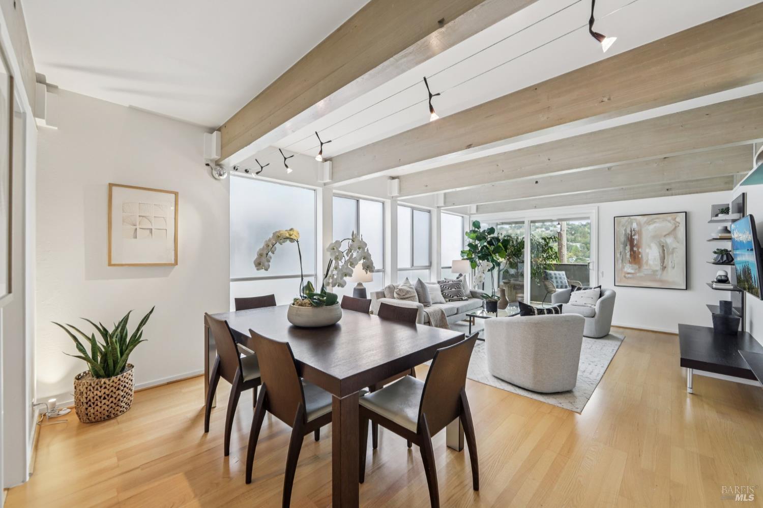 Detail Gallery Image 14 of 64 For 290 via Casitas Unkn #206,  Greenbrae,  CA 94904 - 3 Beds | 2 Baths