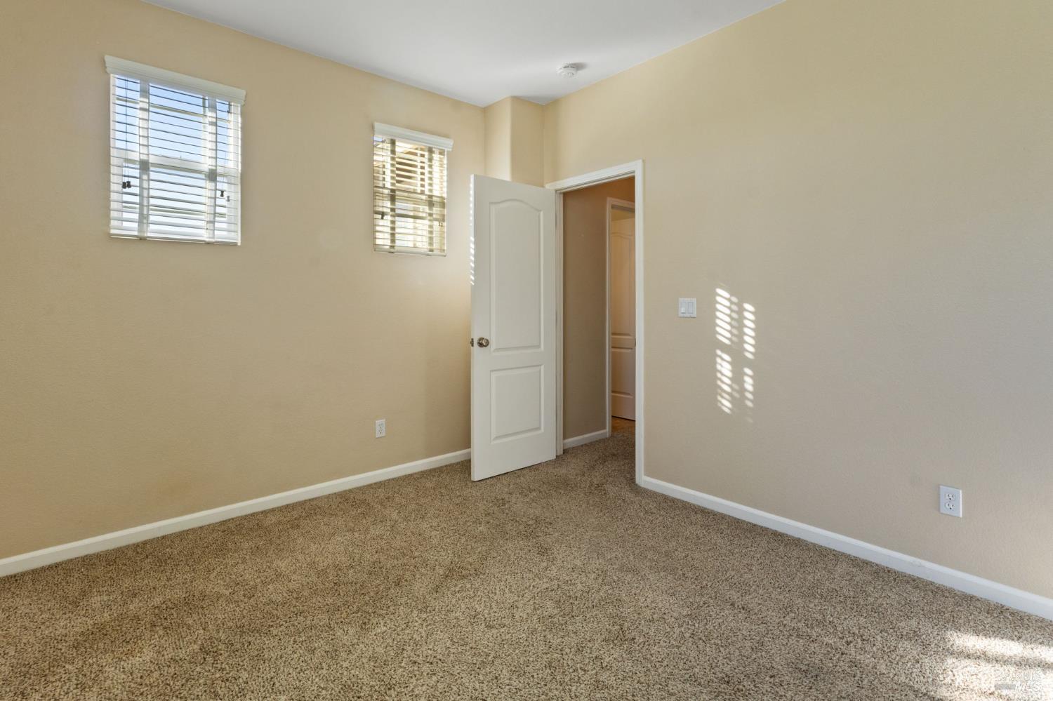 Detail Gallery Image 41 of 48 For 5018 Brown Ln, Fairfield,  CA 94533 - 3 Beds | 2/1 Baths