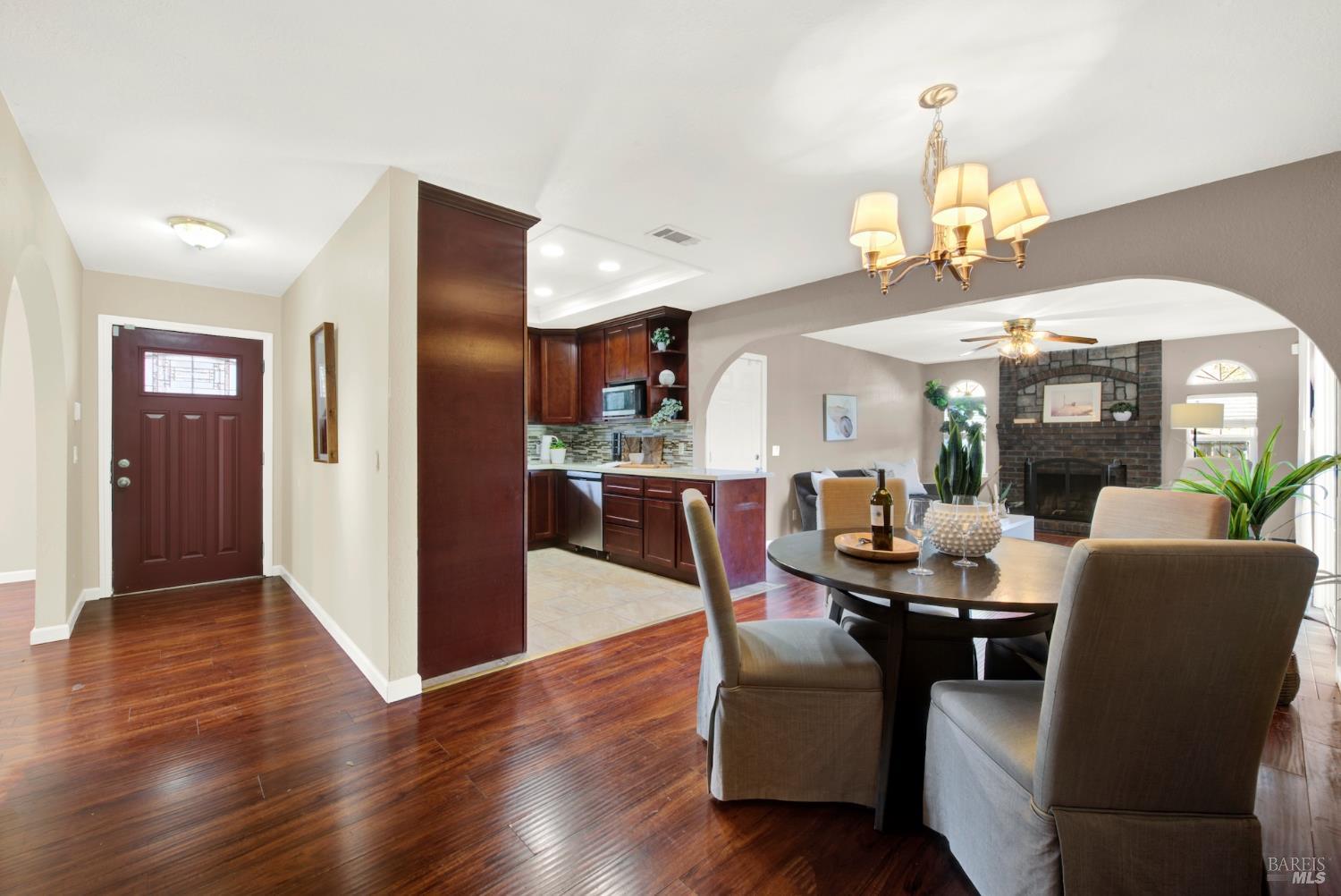 Detail Gallery Image 13 of 54 For 1858 Barbour Dr, Fairfield,  CA 94534 - 3 Beds | 2 Baths