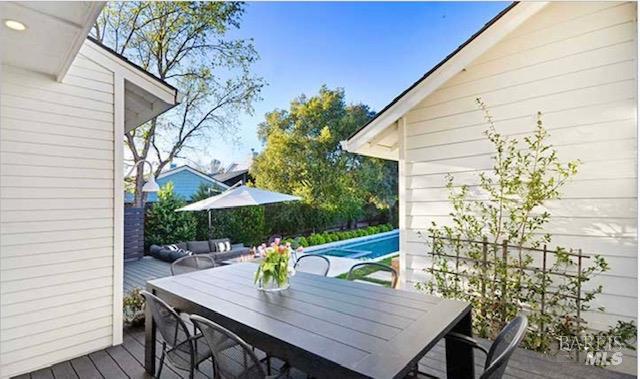 Detail Gallery Image 8 of 41 For 230 Newcomb St, Sonoma,  CA 95476 - 3 Beds | 3 Baths