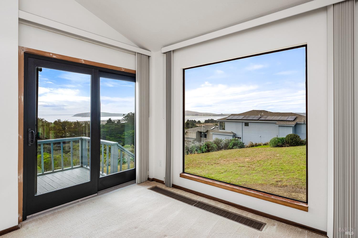 Detail Gallery Image 14 of 28 For 190 Starboard Ct, Bodega Bay,  CA 94923 - 3 Beds | 2 Baths