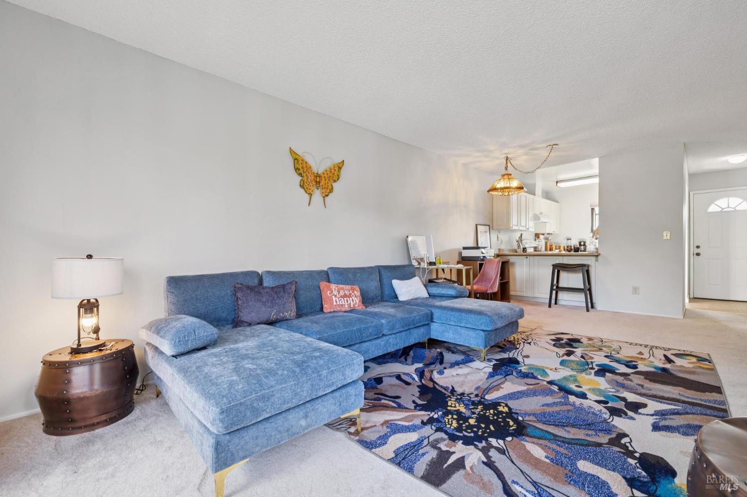 Detail Gallery Image 12 of 34 For 900 Southampton Rd #2,  Benicia,  CA 94510 - 1 Beds | 1 Baths