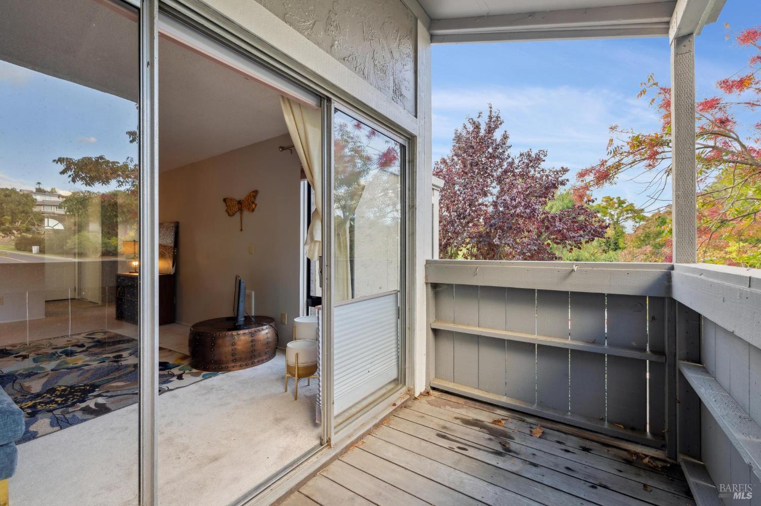 Detail Gallery Image 27 of 34 For 900 Southampton Rd #2,  Benicia,  CA 94510 - 1 Beds | 1 Baths