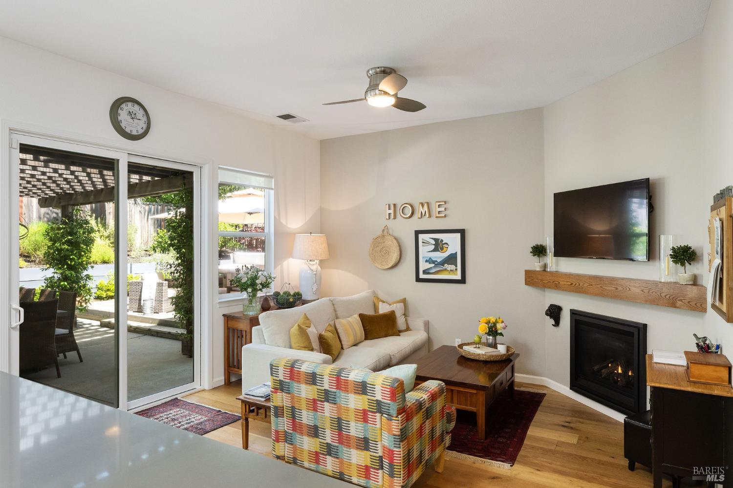 Detail Gallery Image 16 of 38 For 806 Chiles Ave, Saint Helena,  CA 94574 - 3 Beds | 2/1 Baths