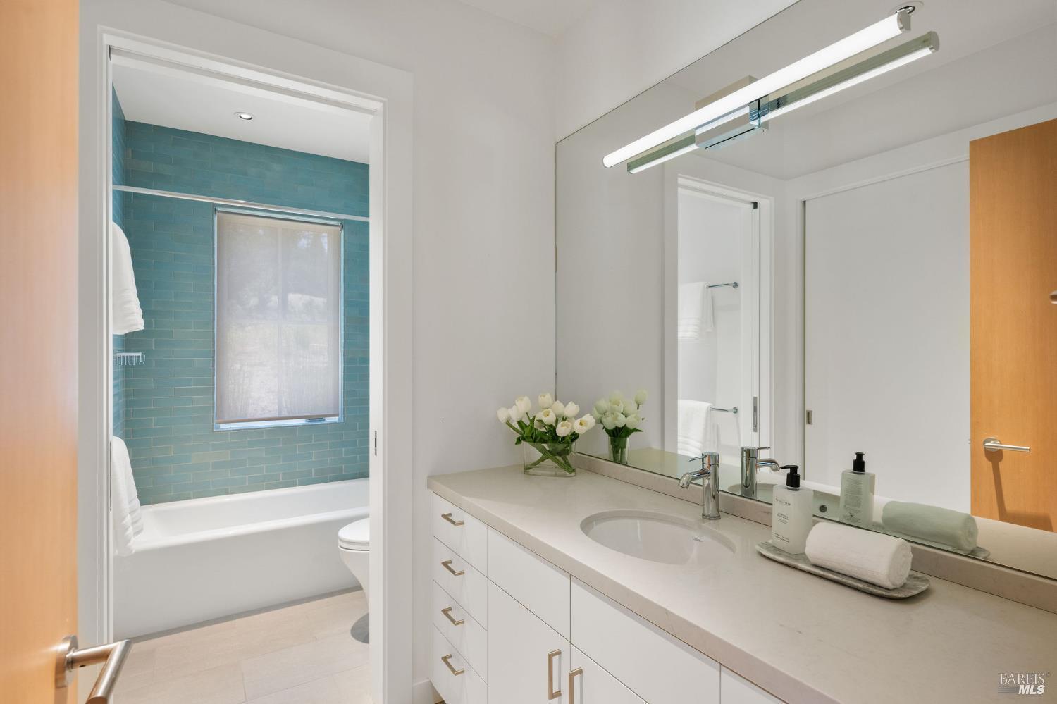 Detail Gallery Image 34 of 45 For 18907 State Highway 128 Unkn, Calistoga,  CA 94515 - 4 Beds | 4 Baths