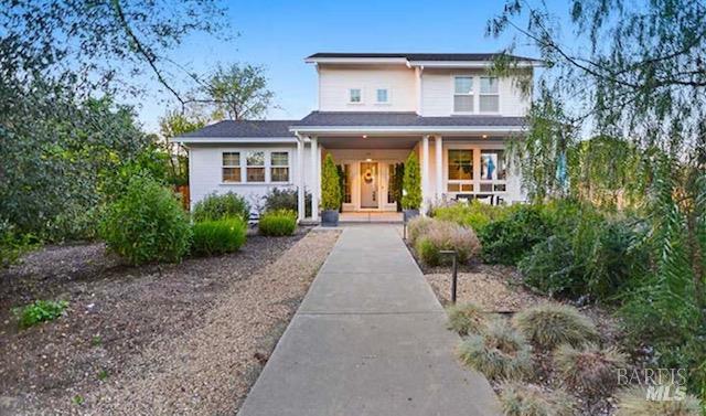 Detail Gallery Image 3 of 41 For 230 Newcomb St, Sonoma,  CA 95476 - 3 Beds | 3 Baths