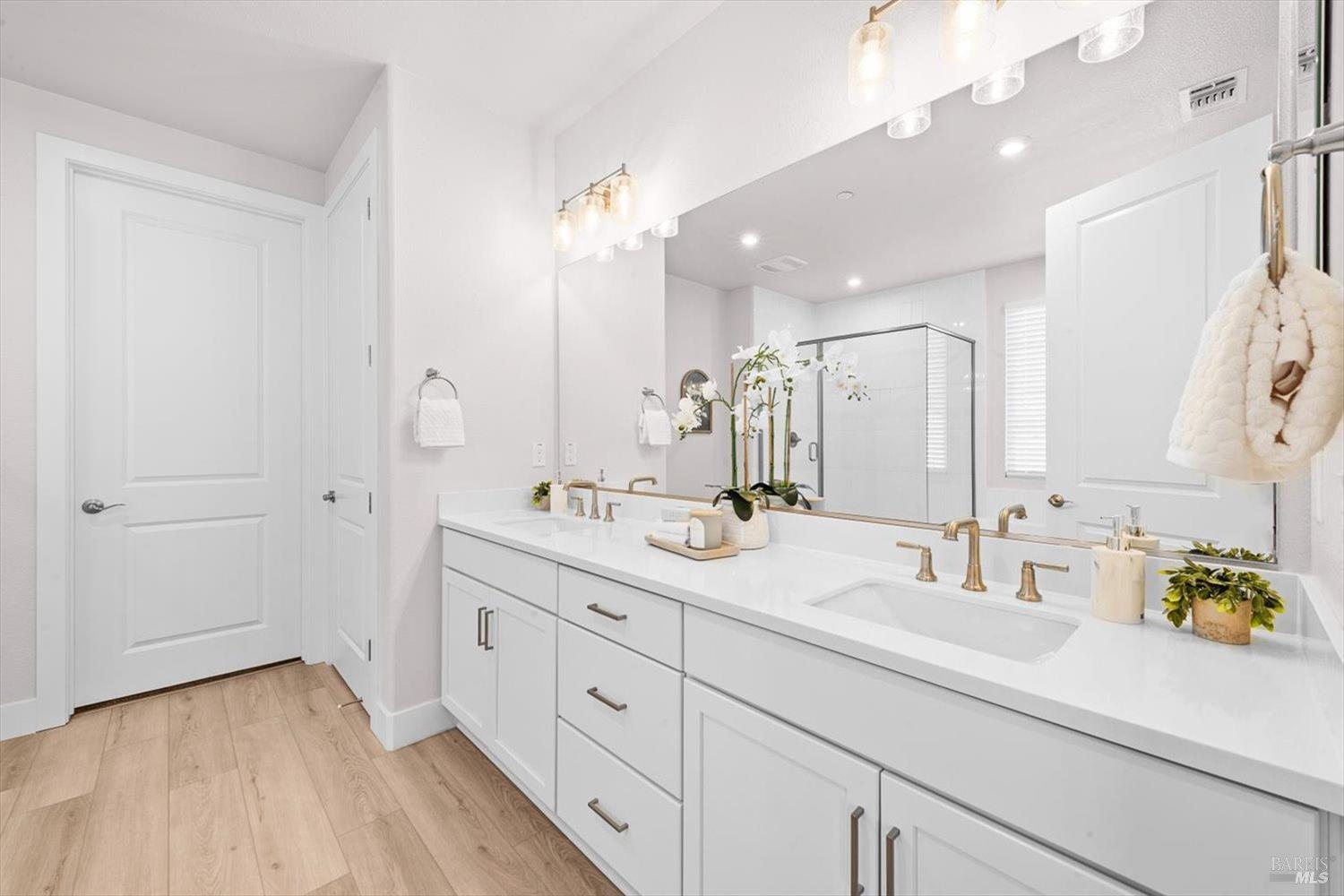 Detail Gallery Image 48 of 81 For 1532 Base Ct, Dixon,  CA 95620 - 4 Beds | 3 Baths