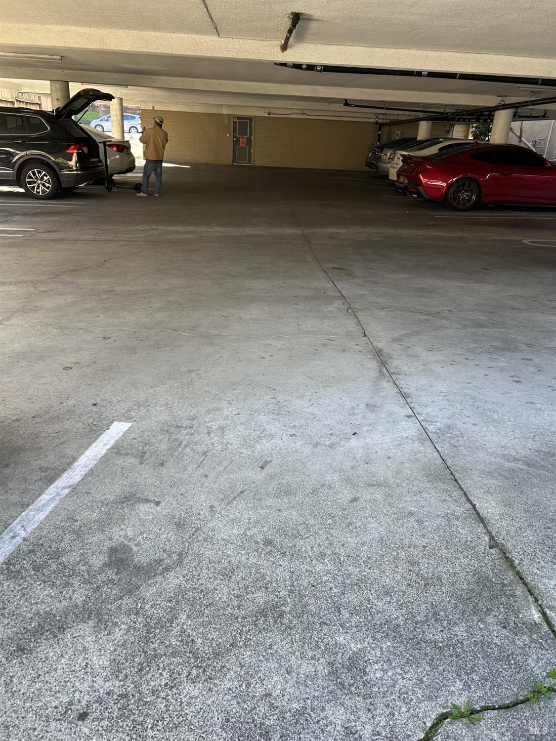 Detail Gallery Image 4 of 7 For 1466 Lincoln Ave, San Rafael,  CA 94901 - – Beds | – Baths