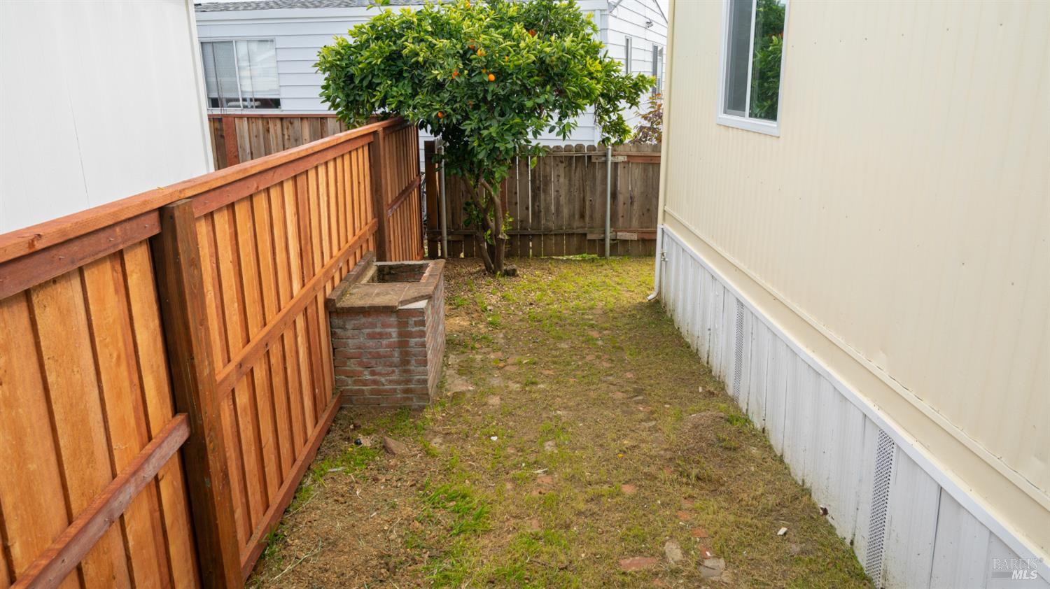 Detail Gallery Image 9 of 35 For 120 Century Ct Ct, Fairfield,  CA 94533 - 2 Beds | 2 Baths