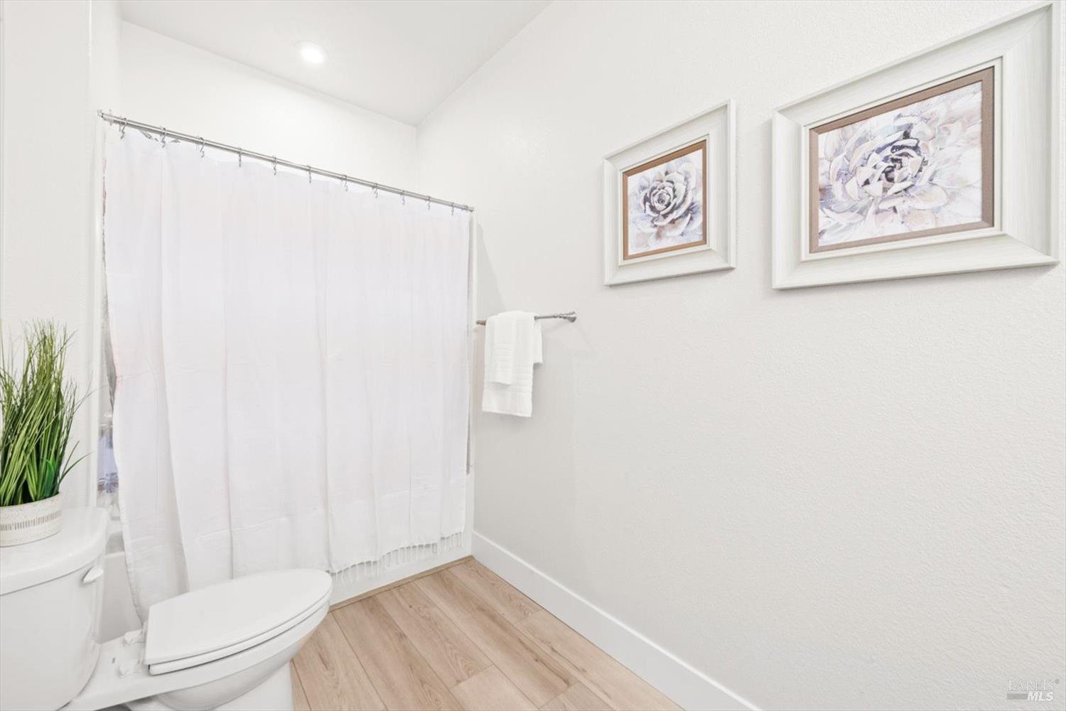 Detail Gallery Image 58 of 81 For 1532 Base Ct, Dixon,  CA 95620 - 4 Beds | 3 Baths