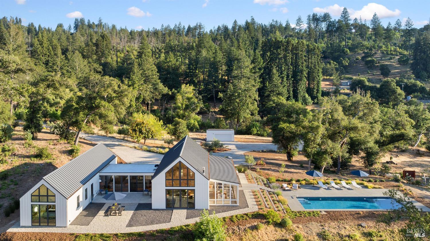 Detail Gallery Image 3 of 45 For 18907 State Highway 128 Unkn, Calistoga,  CA 94515 - 4 Beds | 4 Baths