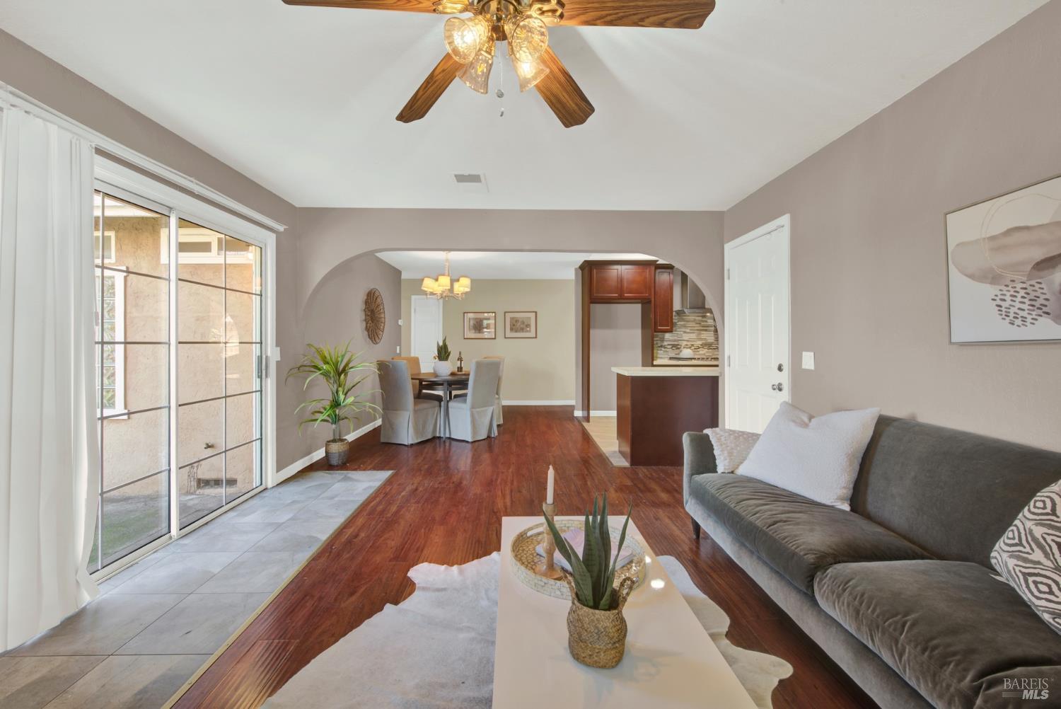 Detail Gallery Image 30 of 54 For 1858 Barbour Dr, Fairfield,  CA 94534 - 3 Beds | 2 Baths