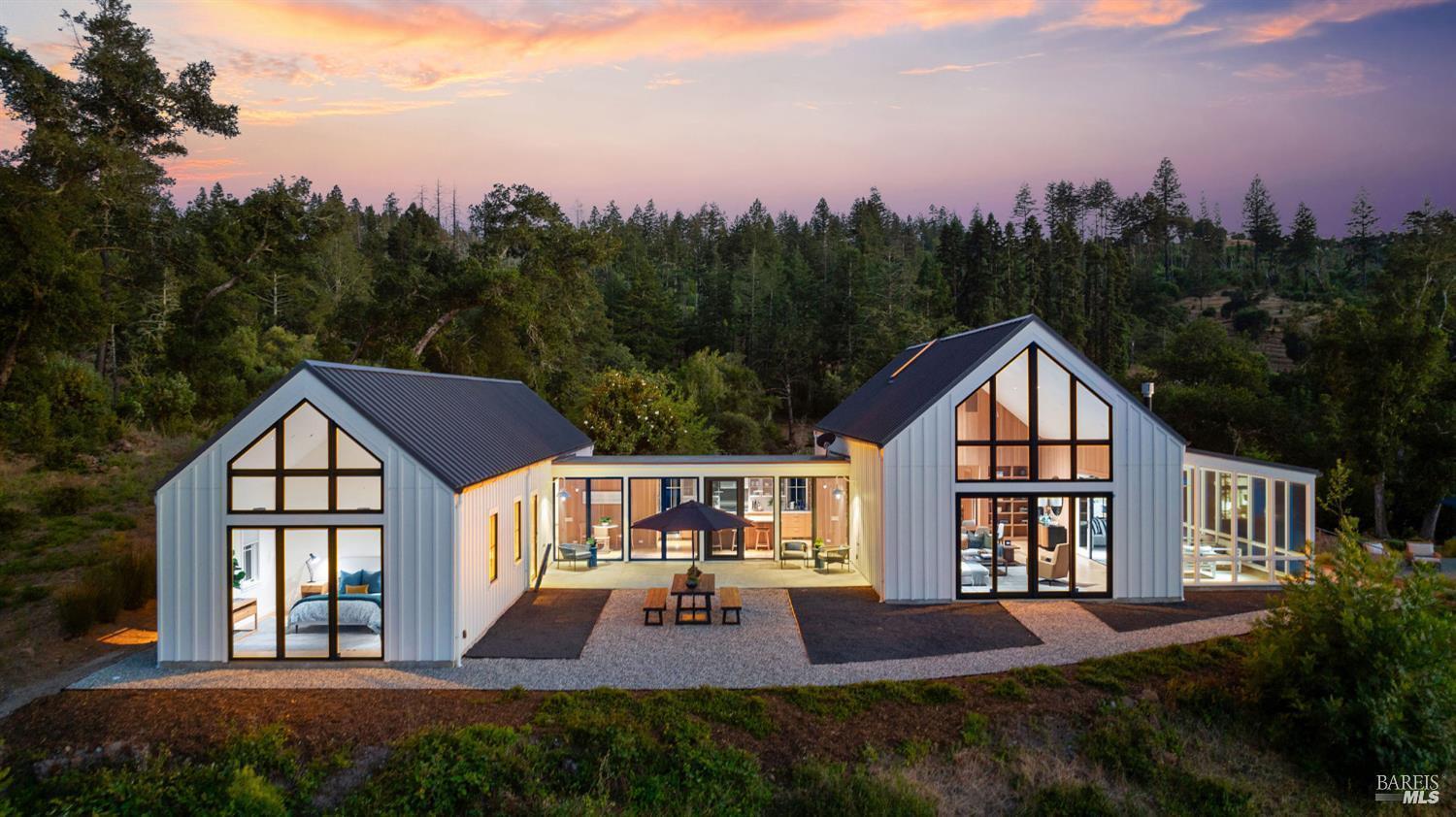 Detail Gallery Image 2 of 45 For 18907 State Highway 128 Unkn, Calistoga,  CA 94515 - 4 Beds | 4 Baths