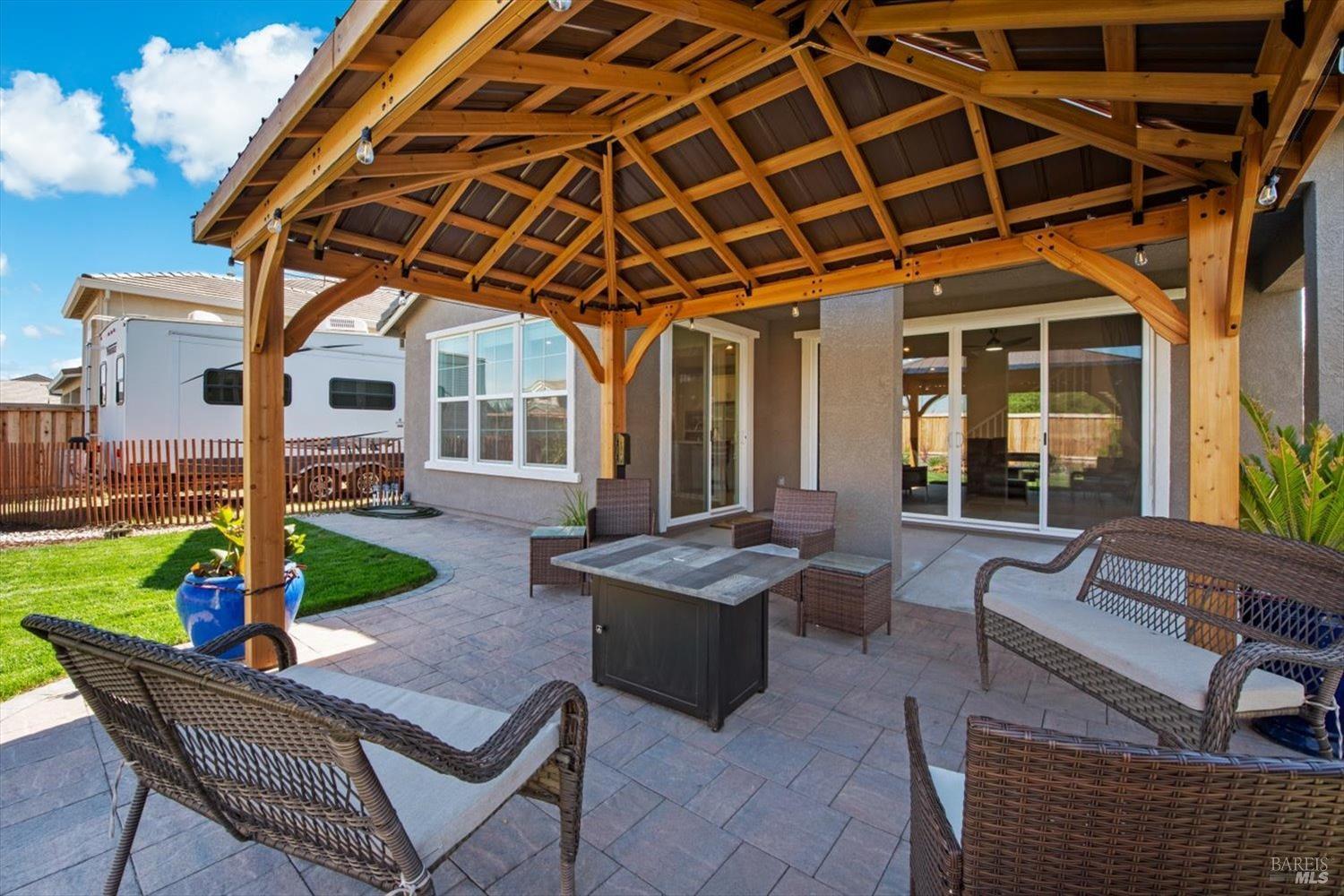 Detail Gallery Image 66 of 81 For 1532 Base Ct, Dixon,  CA 95620 - 4 Beds | 3 Baths