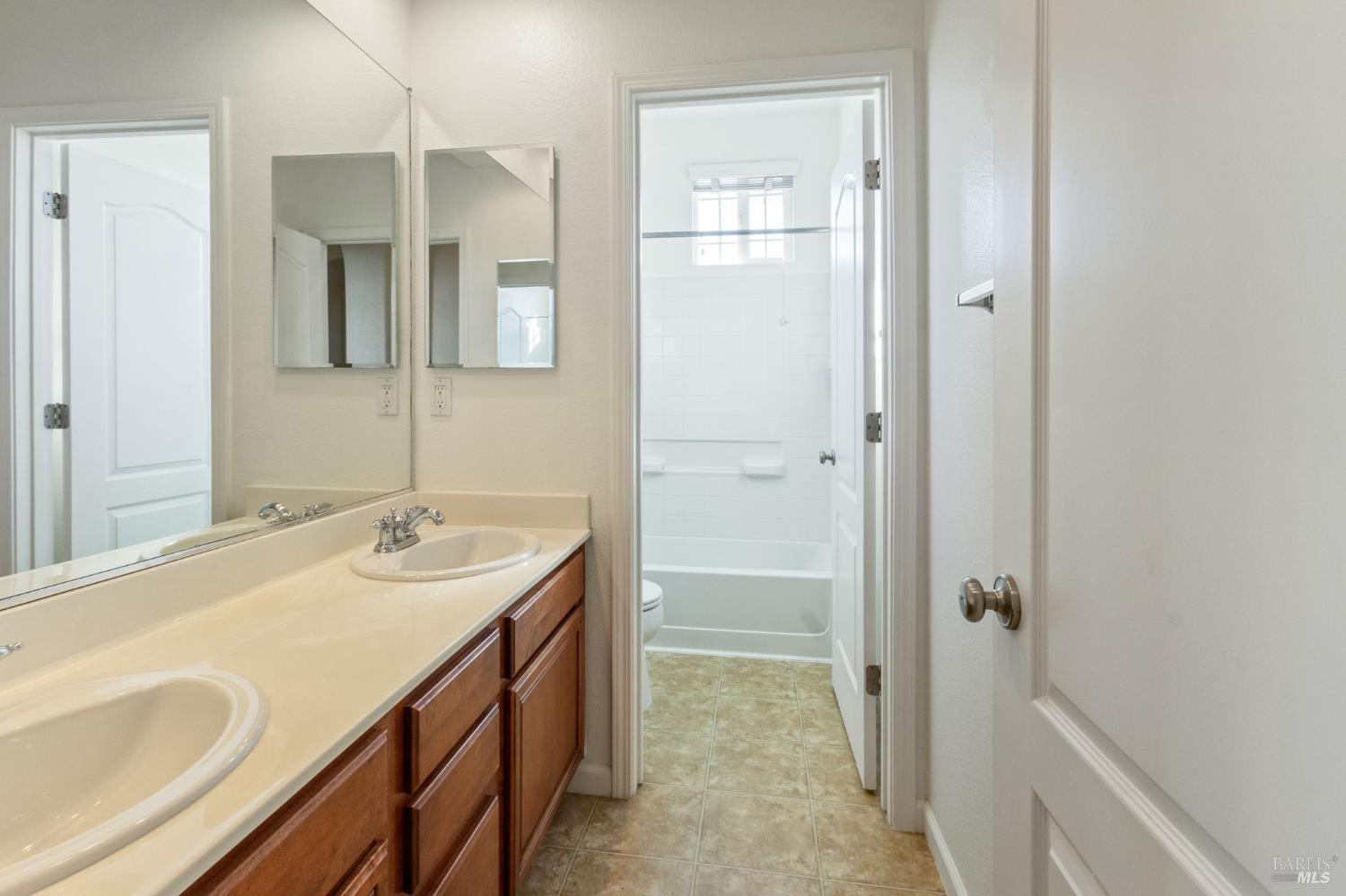 Detail Gallery Image 37 of 48 For 5018 Brown Ln, Fairfield,  CA 94533 - 3 Beds | 2/1 Baths