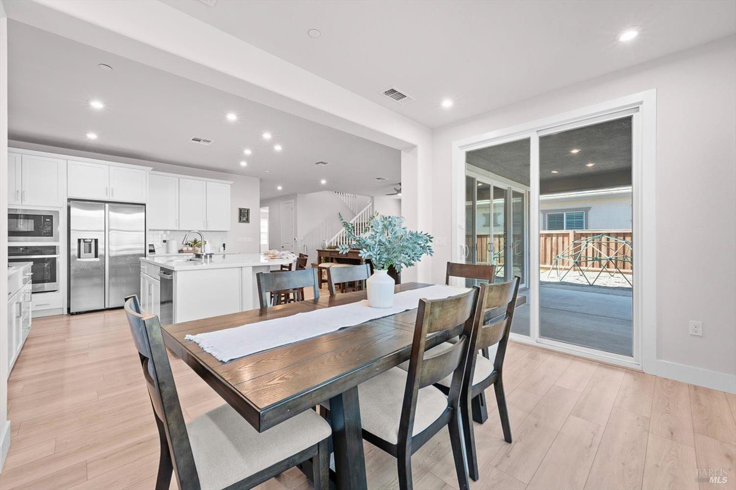 Detail Gallery Image 29 of 81 For 1532 Base Ct, Dixon,  CA 95620 - 4 Beds | 3 Baths