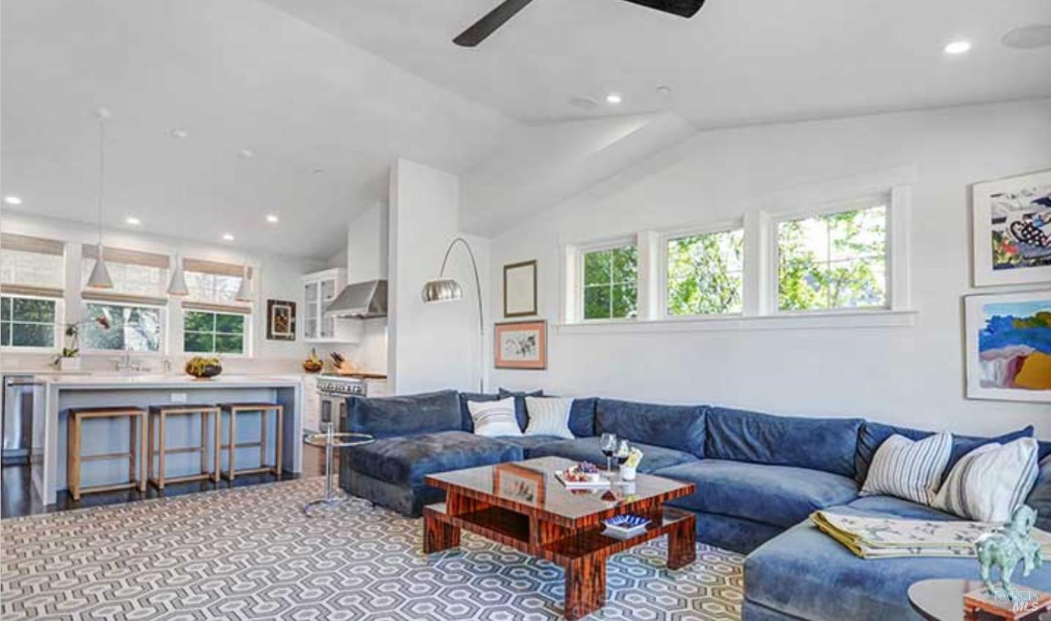 Detail Gallery Image 12 of 41 For 230 Newcomb St, Sonoma,  CA 95476 - 3 Beds | 3 Baths