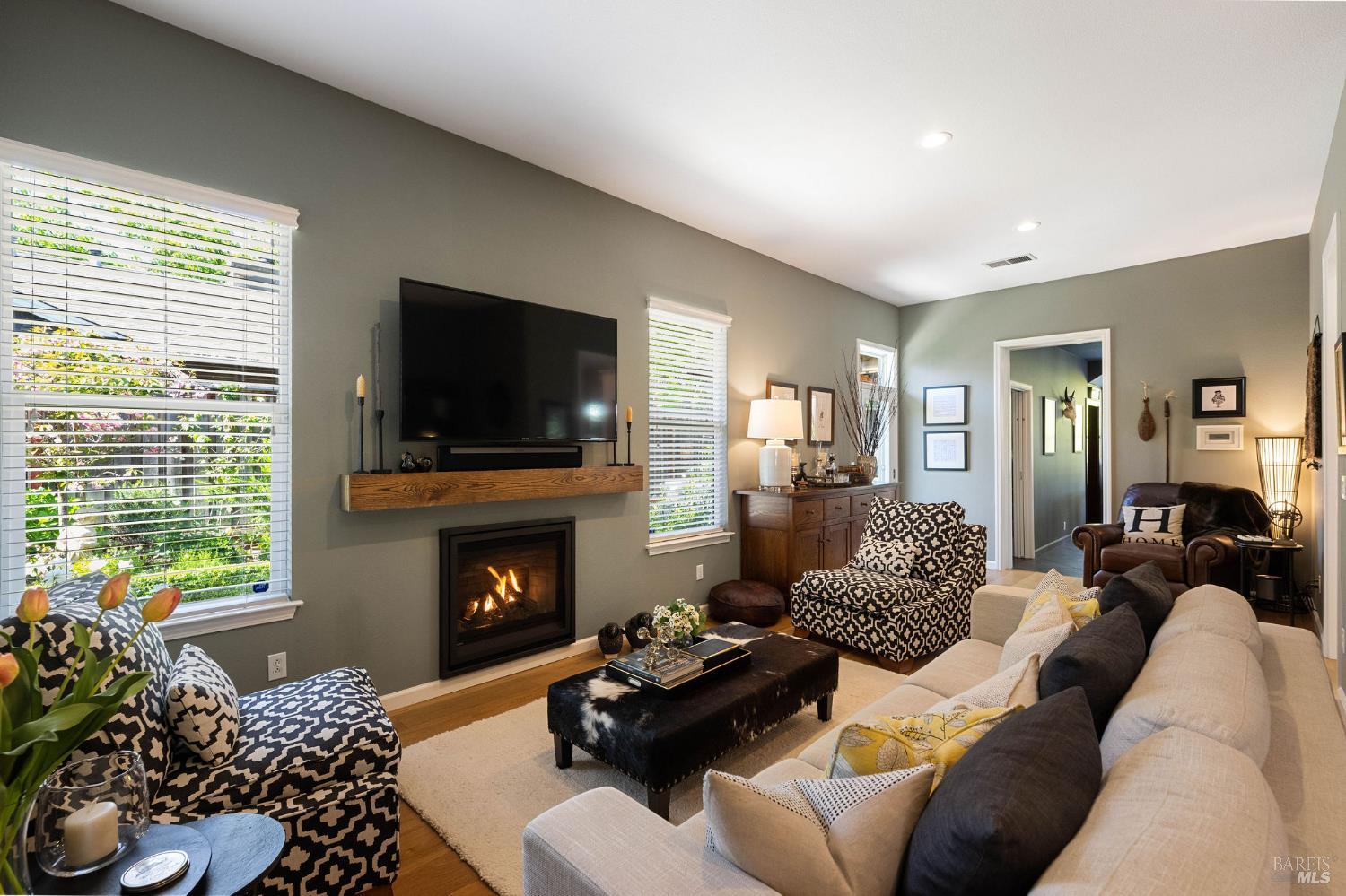 Detail Gallery Image 5 of 38 For 806 Chiles Ave, Saint Helena,  CA 94574 - 3 Beds | 2/1 Baths