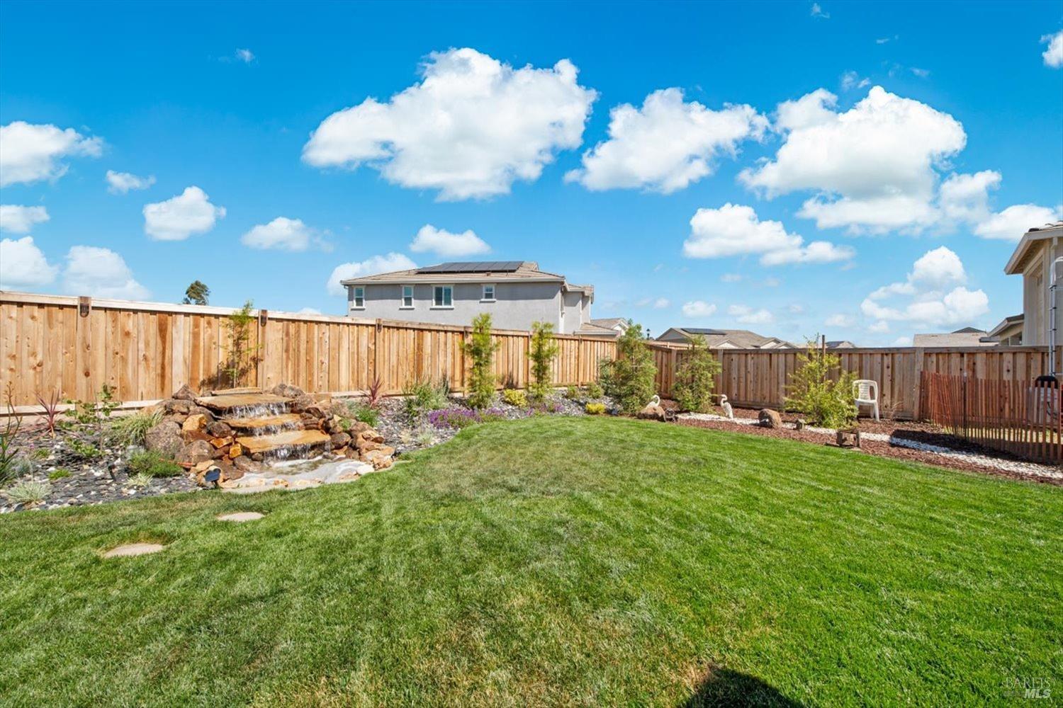 Detail Gallery Image 70 of 81 For 1532 Base Ct, Dixon,  CA 95620 - 4 Beds | 3 Baths