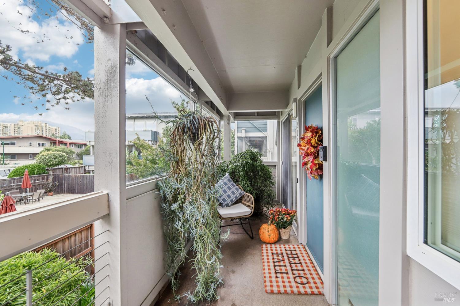 Detail Gallery Image 7 of 64 For 290 via Casitas Unkn #206,  Greenbrae,  CA 94904 - 3 Beds | 2 Baths