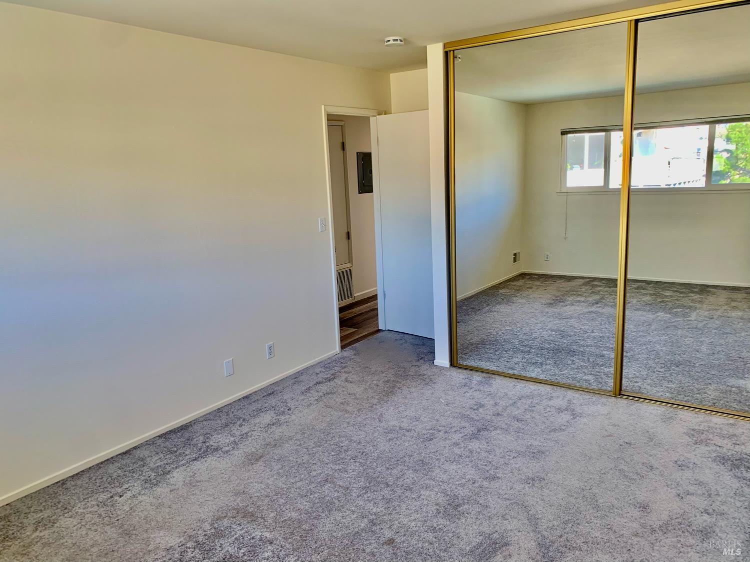 Detail Gallery Image 6 of 24 For 175 Upper via Casitas Dr #10,  Greenbrae,  CA 94904 - 2 Beds | 2 Baths