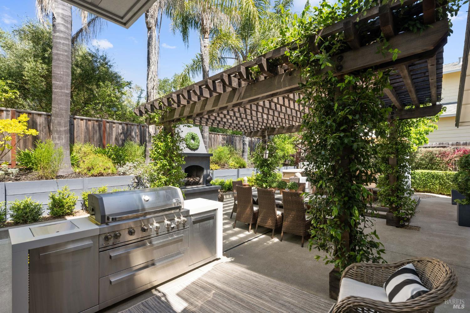 Detail Gallery Image 31 of 38 For 806 Chiles Ave, Saint Helena,  CA 94574 - 3 Beds | 2/1 Baths